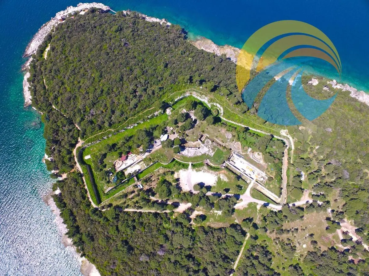 Vila House Stinjan 2148 Pula