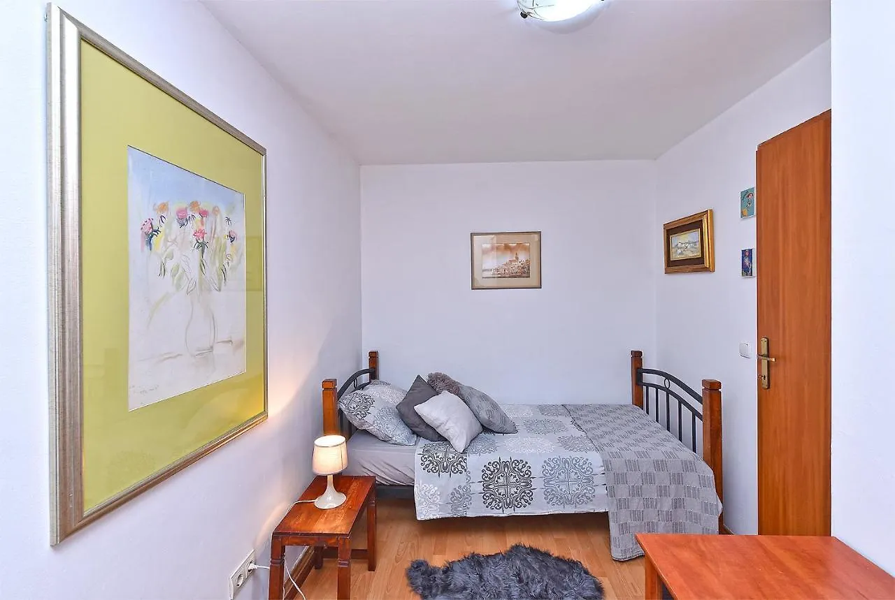 Prázdninový dům Vila House Stinjan 2148 Pula